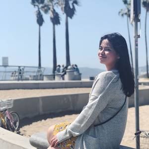 Meet your Posher, Denise nicole